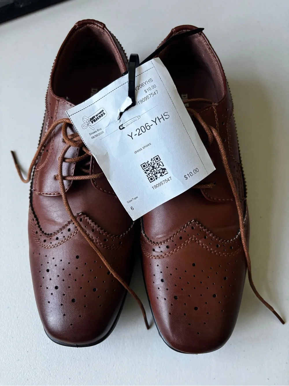 Boys brown dress shoes size 6